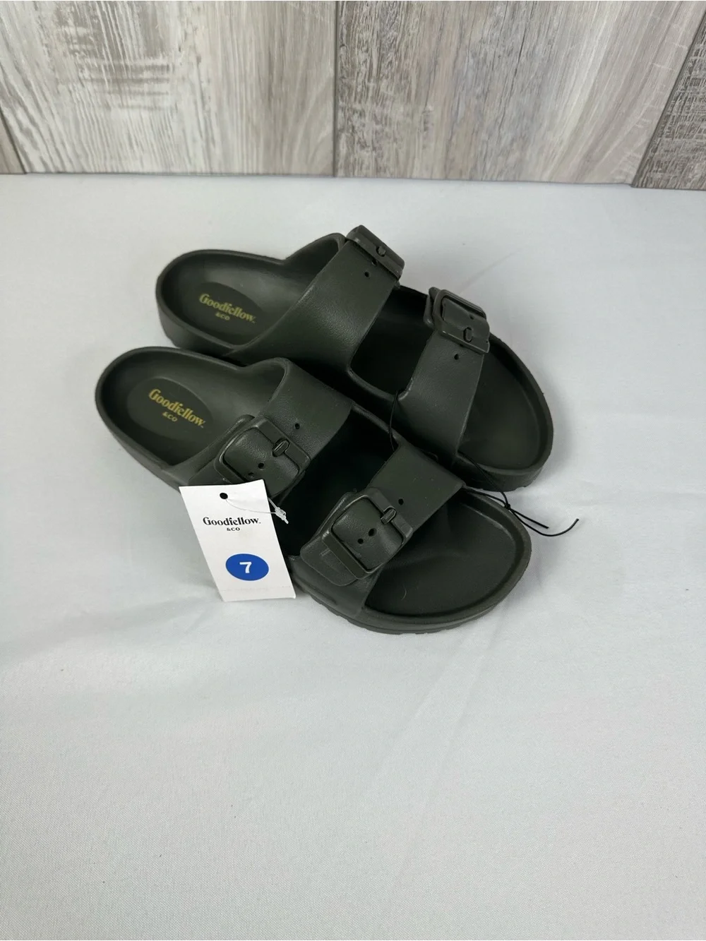 Goodfellow & Co Olive Green Double-Buckle Slide Sandals 7